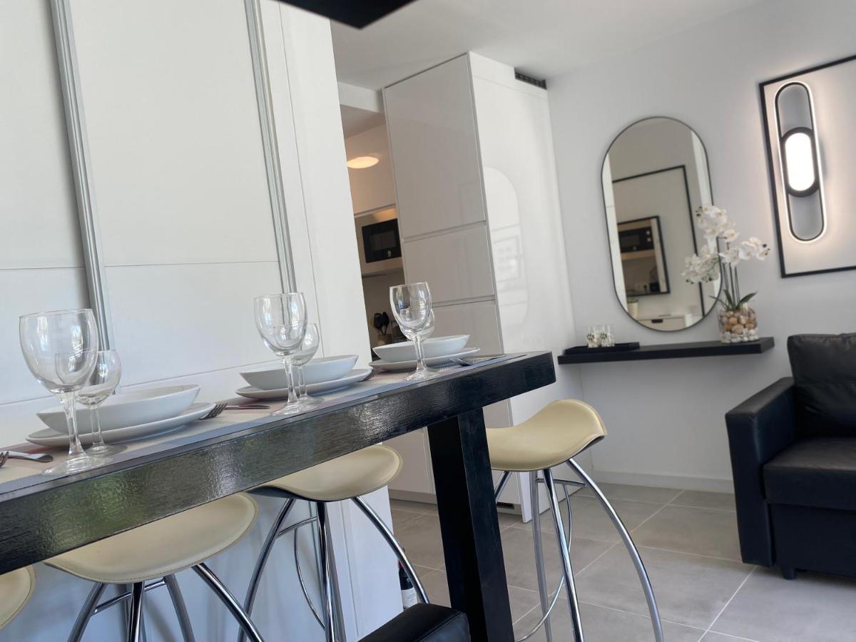 Modern Sea View Studio In Benal Beach Benalmádena Exterior photo